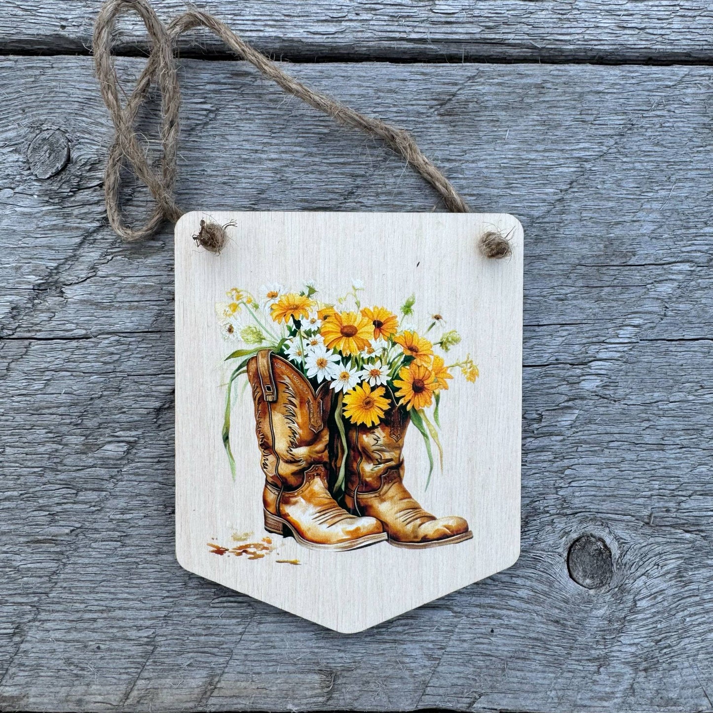 Cowboy Boot With Daisies | Mini Pendant Sign