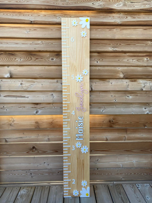 Daisies | Custom Growth Chart Wood Sign