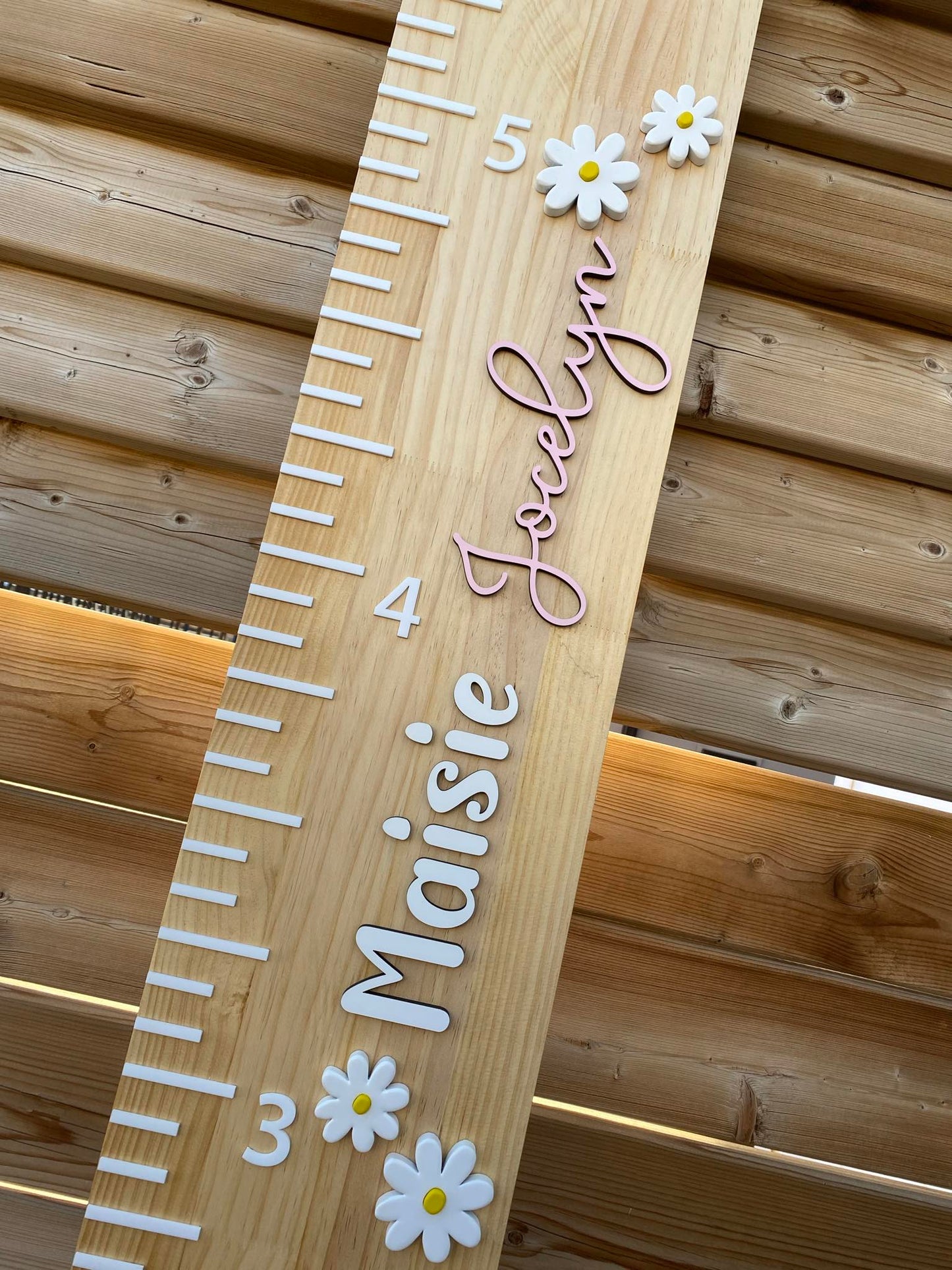 Daisies | Custom Growth Chart Wood Sign