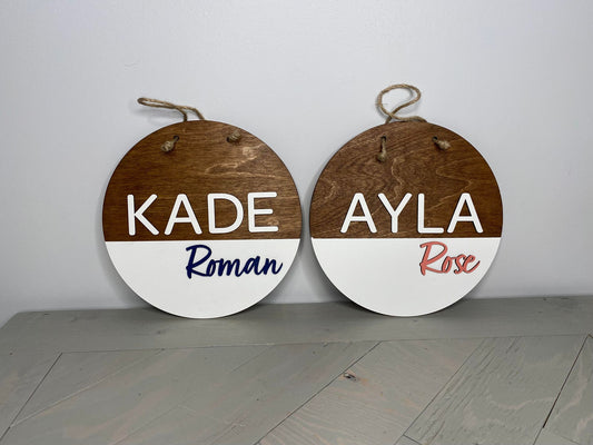 Door Hanger | Custom Name Round Wood Sign
